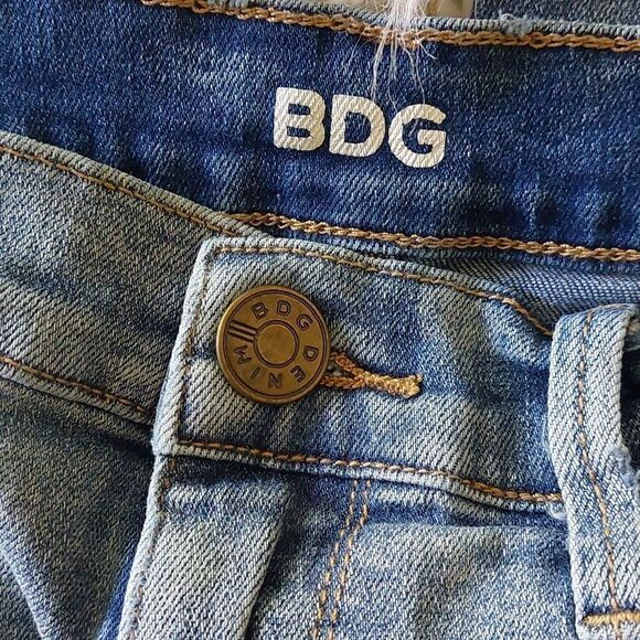 BDG High Rise Twig Jeans - Picture 8 of 13